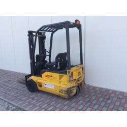 OM XE 18 3     FL5354